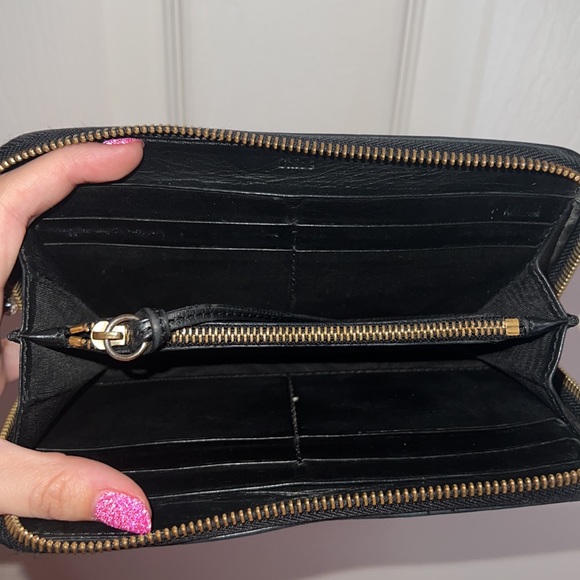 Chloe Black Wallet - Picture 4 of 6